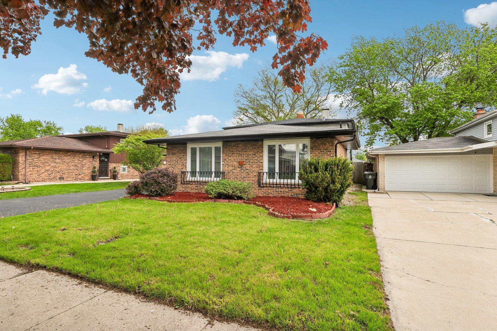 15631 East End Avenue — Dolton, IL 60419