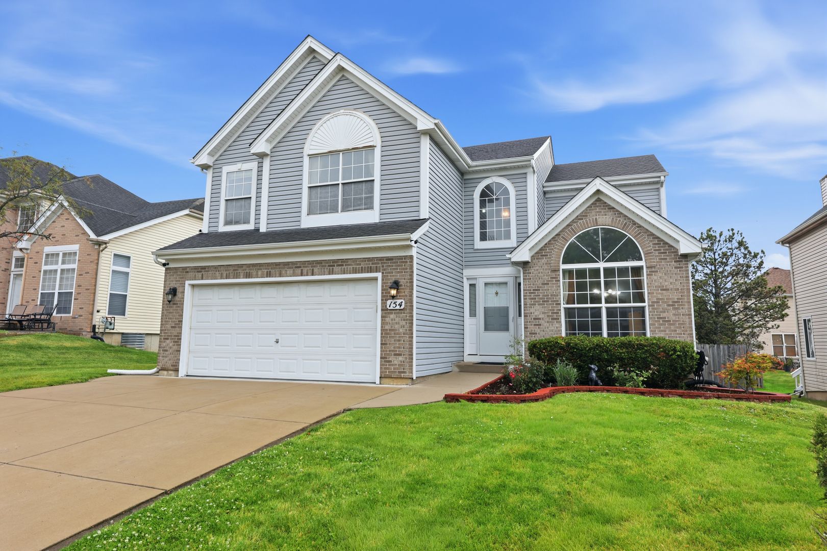 154 AUGUSTA Drive — Streamwood, IL 60107