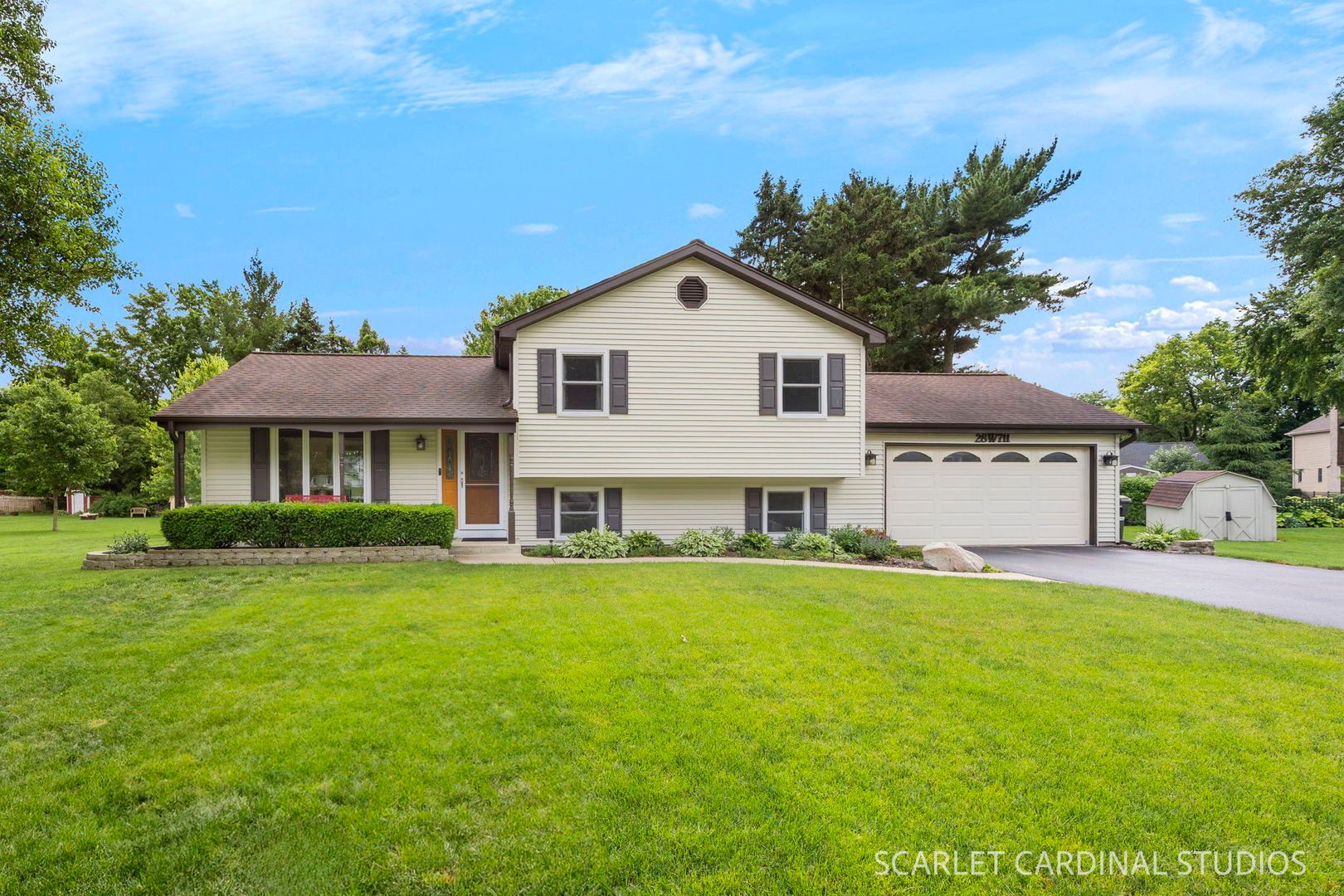 28W711 Wagner Court — Warrenville, IL 60555