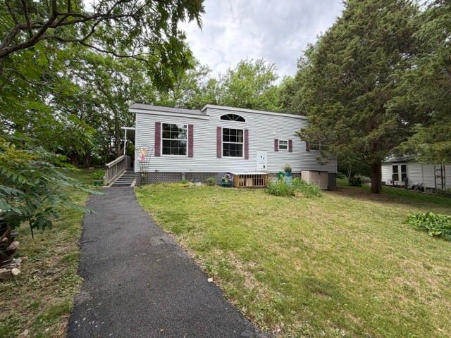2795 E 28th Lot 565 Road — Seneca, IL 61360