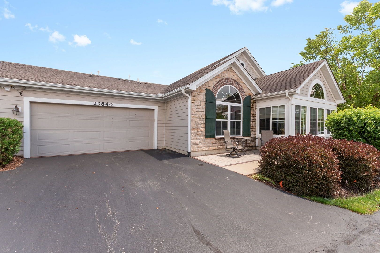 23840 W Dayfield Drive — Plainfield, IL 60586