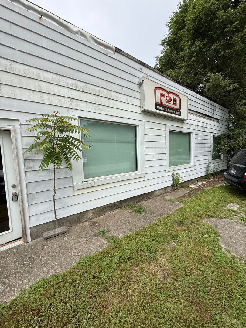 225 S Marshall Street — Salem, IL 62881