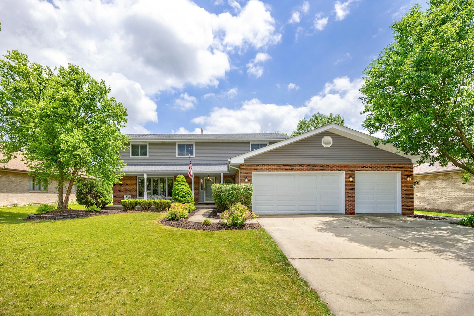 800 Lisdowney Drive — Lockport, IL 60441
