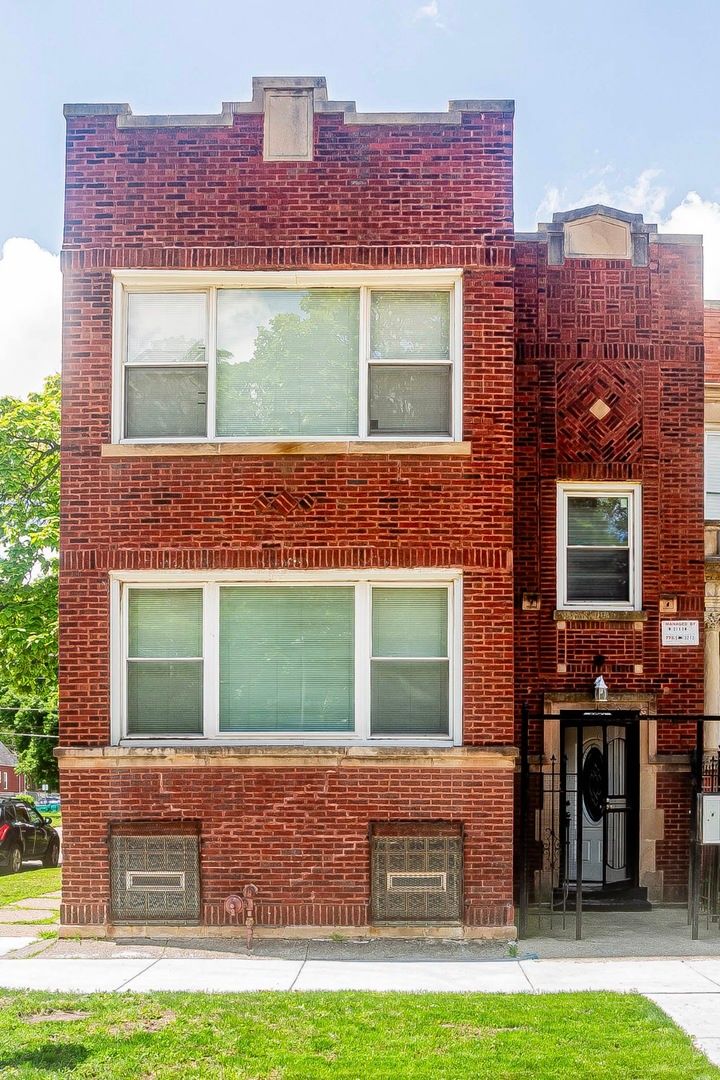 5544 S CARPENTER Street — Chicago, IL 60609
