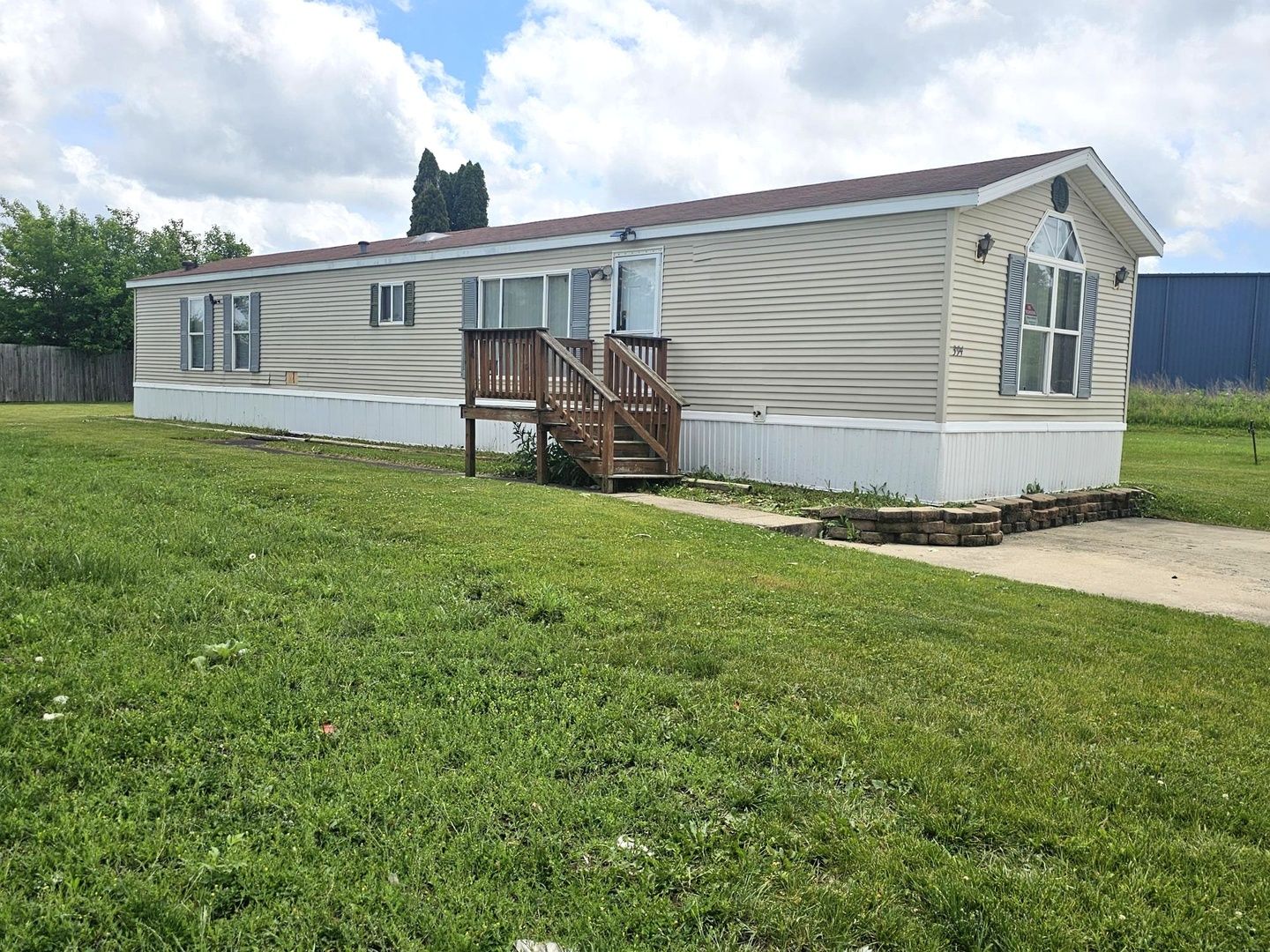 394 Daren Drive — Lynwood, IL 60411