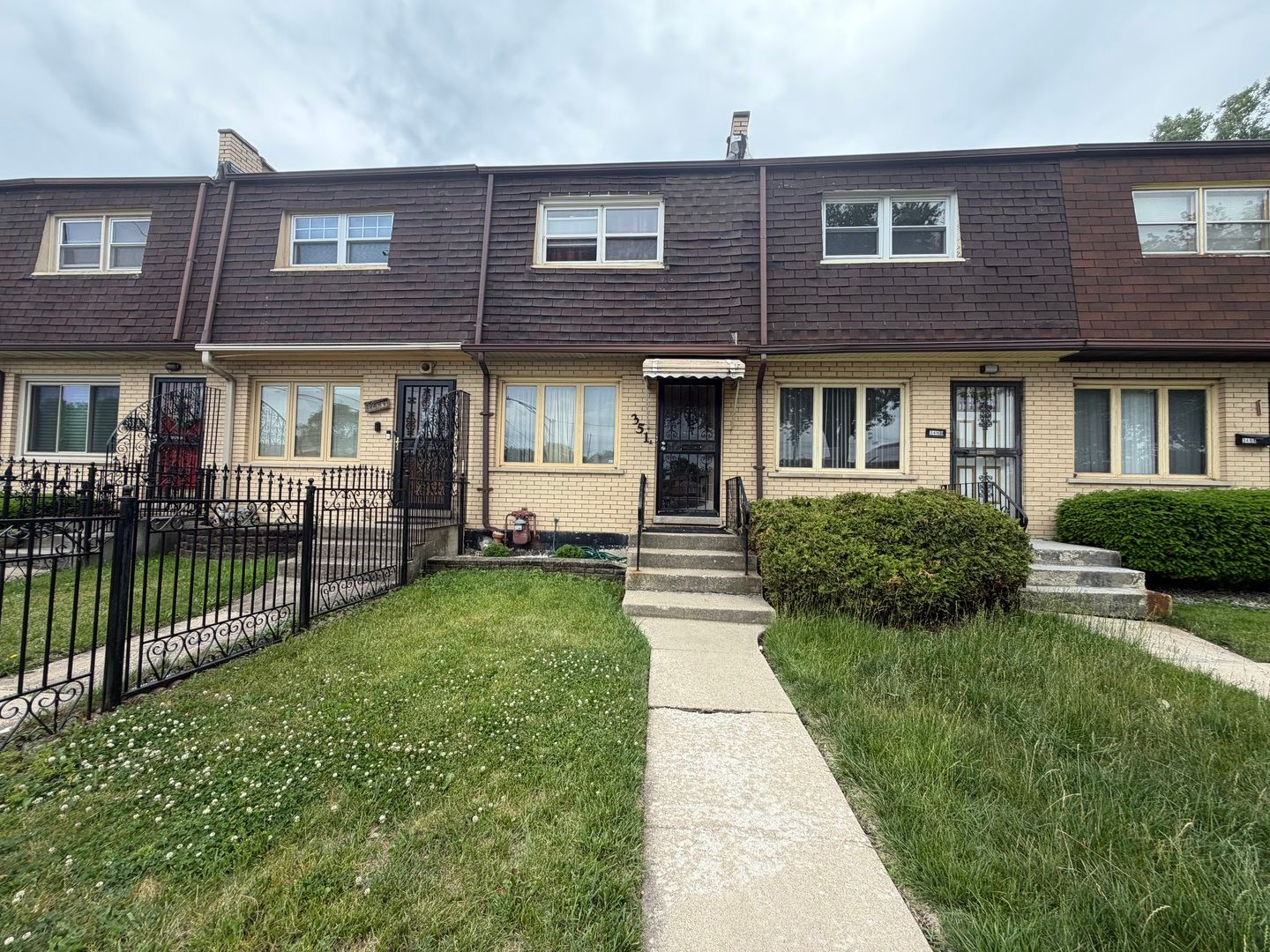 351 E 91st Street #A — Chicago, IL 60619