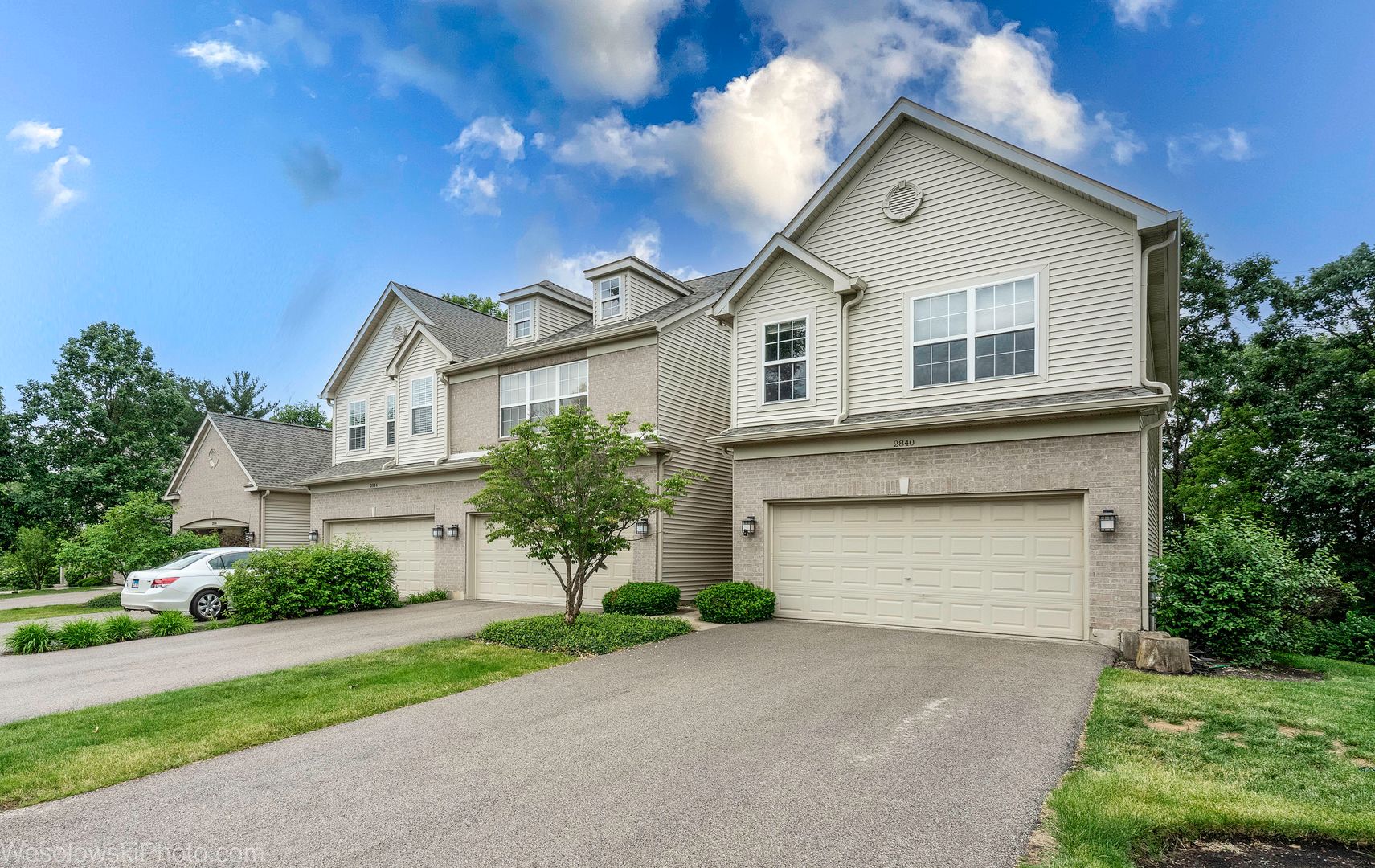 2840 Cobblestone Drive — Crystal Lake, IL 60012