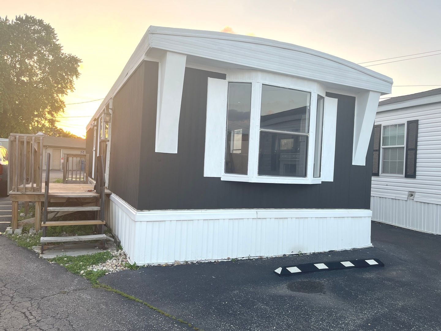 9001 S Cicero Avenue #32 — Oak Lawn, IL 60453