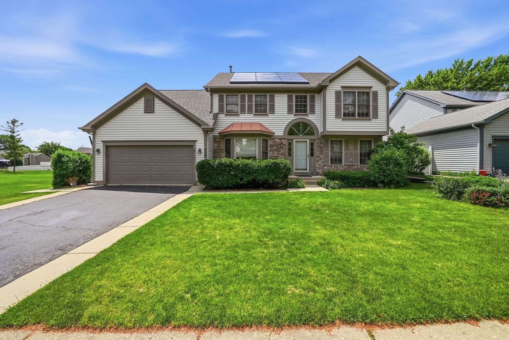 930 Ripple Brook Lane — Elgin, IL 60120