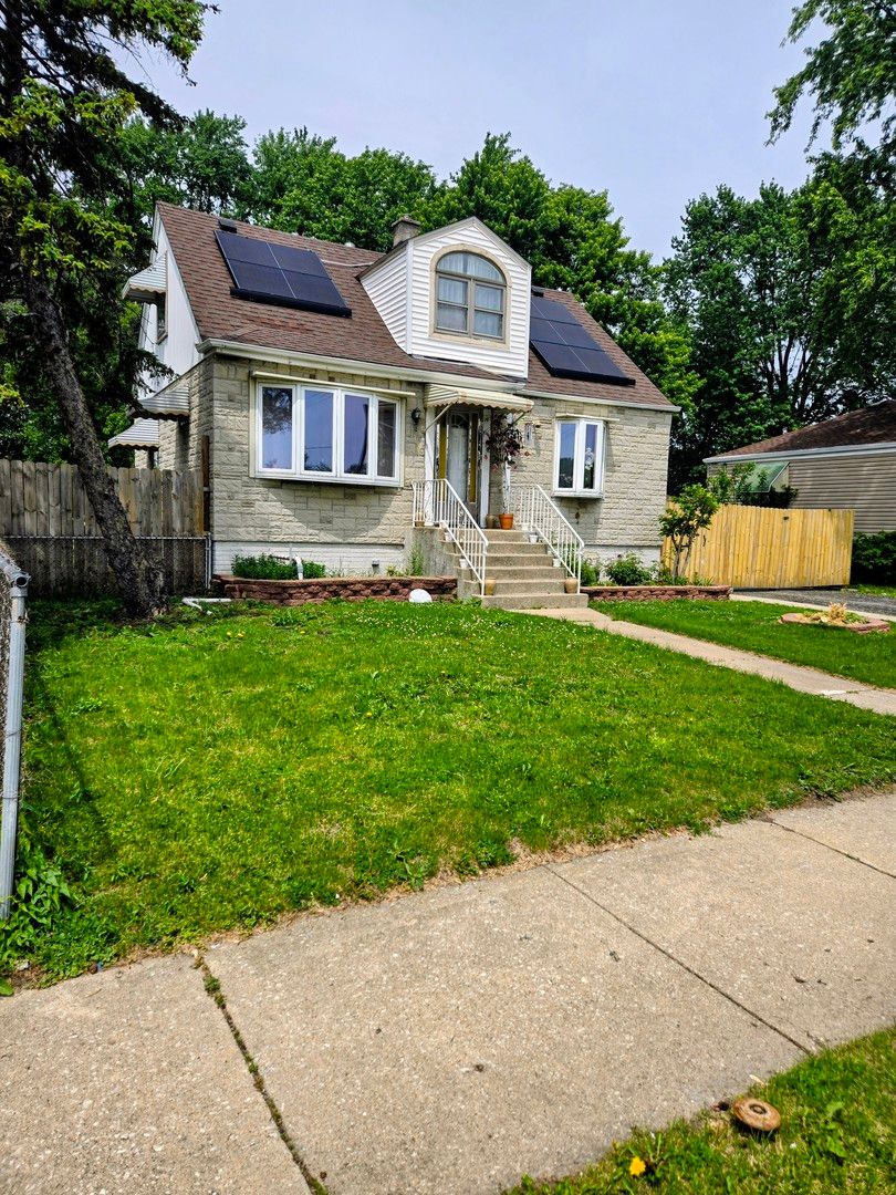 6240 W 87th Street — Burbank, IL 60459