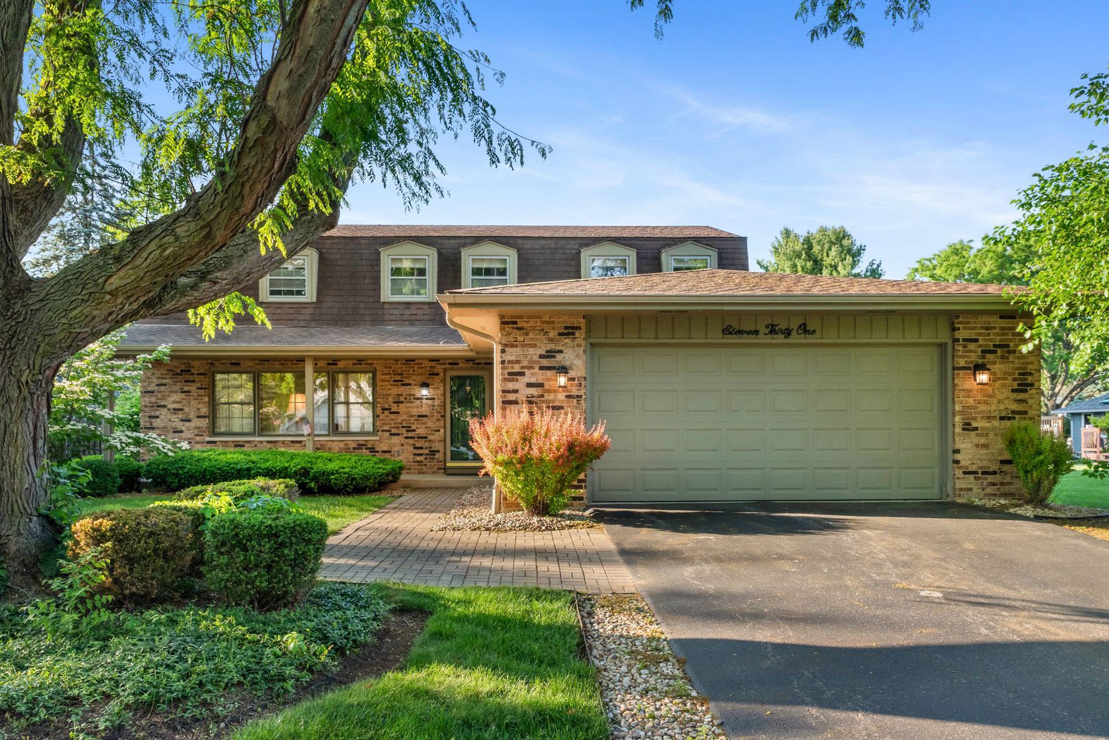 1131 Laureli Circle — Naperville, IL 60540