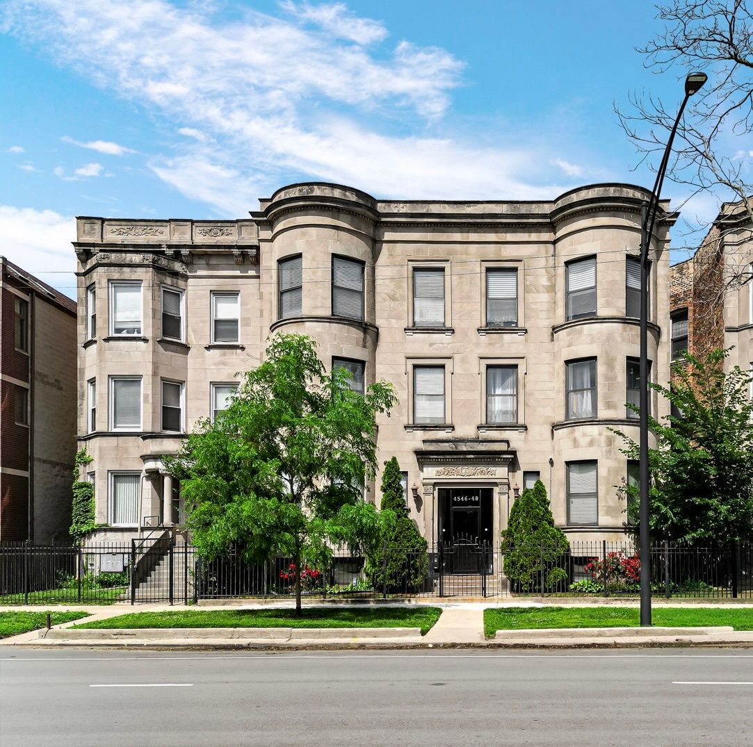 4548 S INDIANA Avenue #1S — Chicago, IL 60653