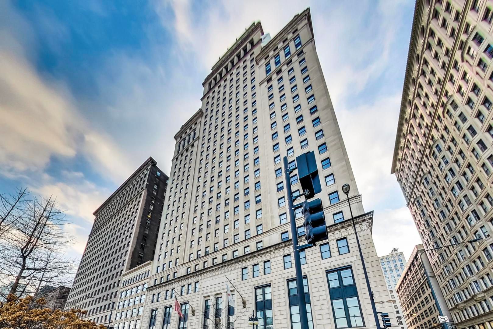 310 S Michigan Avenue #1607 — Chicago, IL 60604