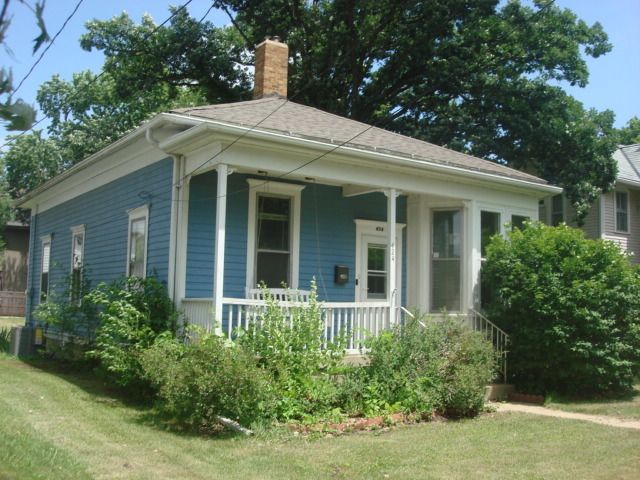 424 E Main Street E — Ottawa, IL 61350