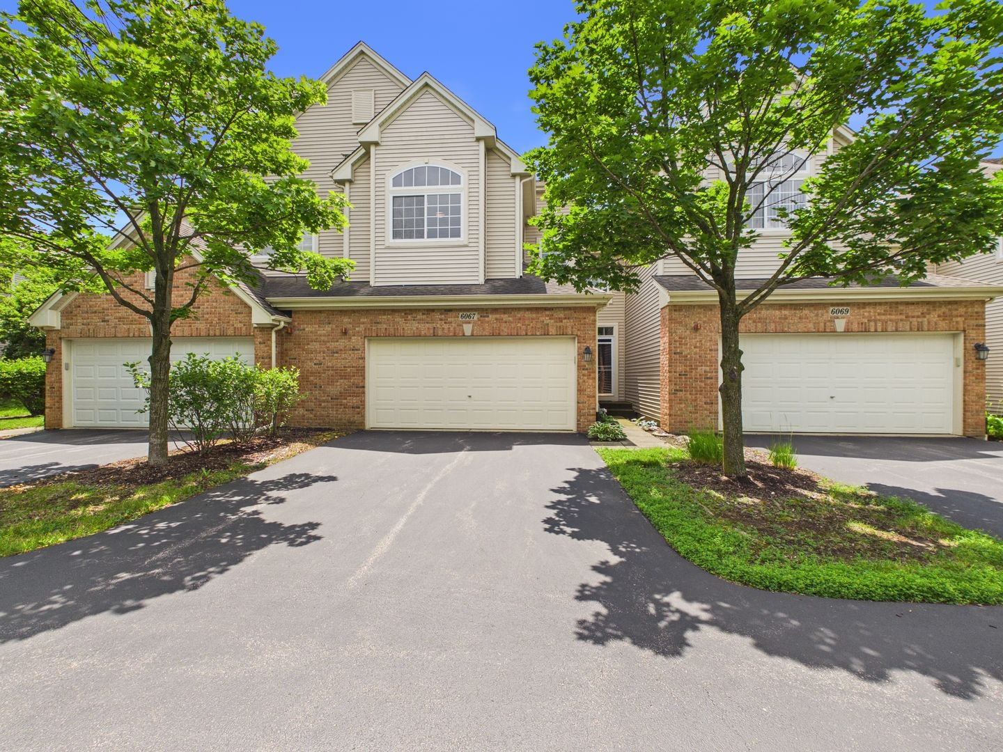 6067 CANTERBURY Lane #6067 — Hoffman Estates, IL 60192