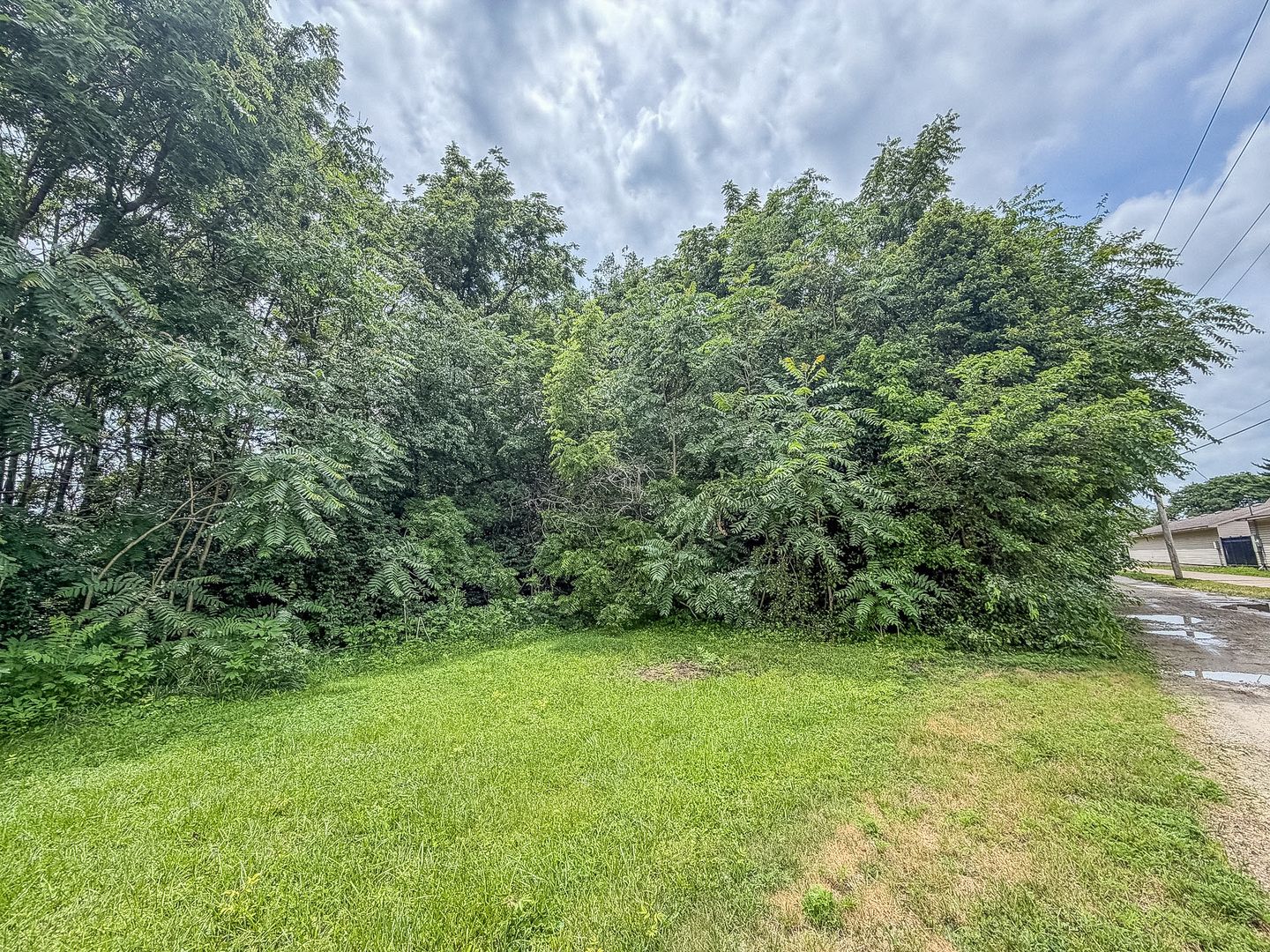 2405 Austin Lane — Champaign, IL 61821