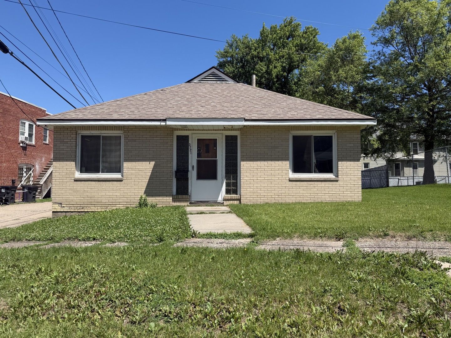 3721 5th Avenue — Moline, IL 61265