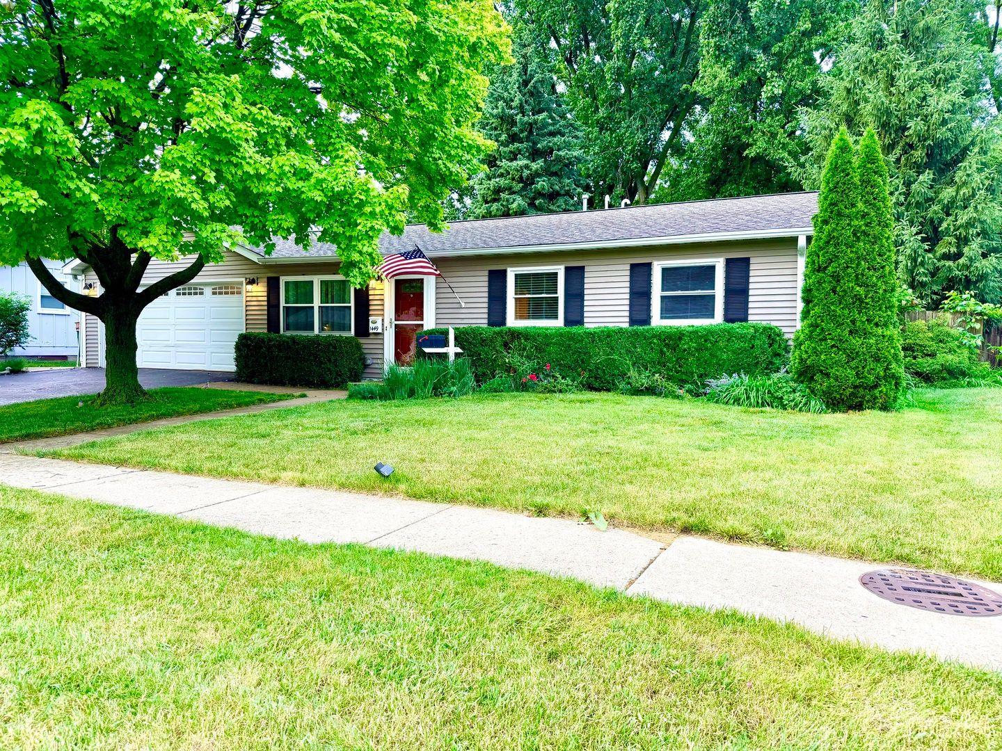 1449 Hulmes Drive — DeKalb, IL 60115