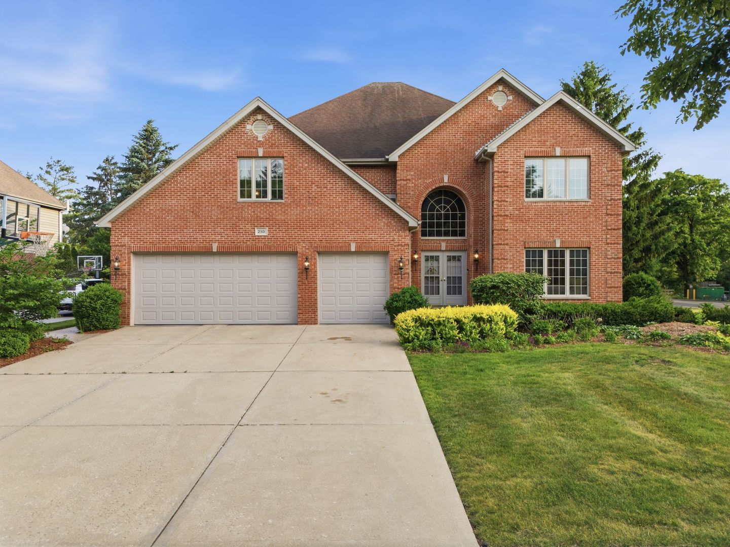 2501 Muirfield Court — St. Charles, IL 60174