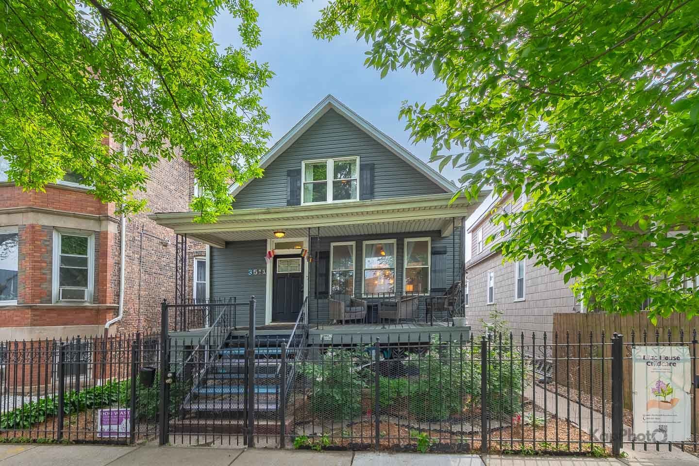 3511 S Washtenaw Avenue — Chicago, IL 60632