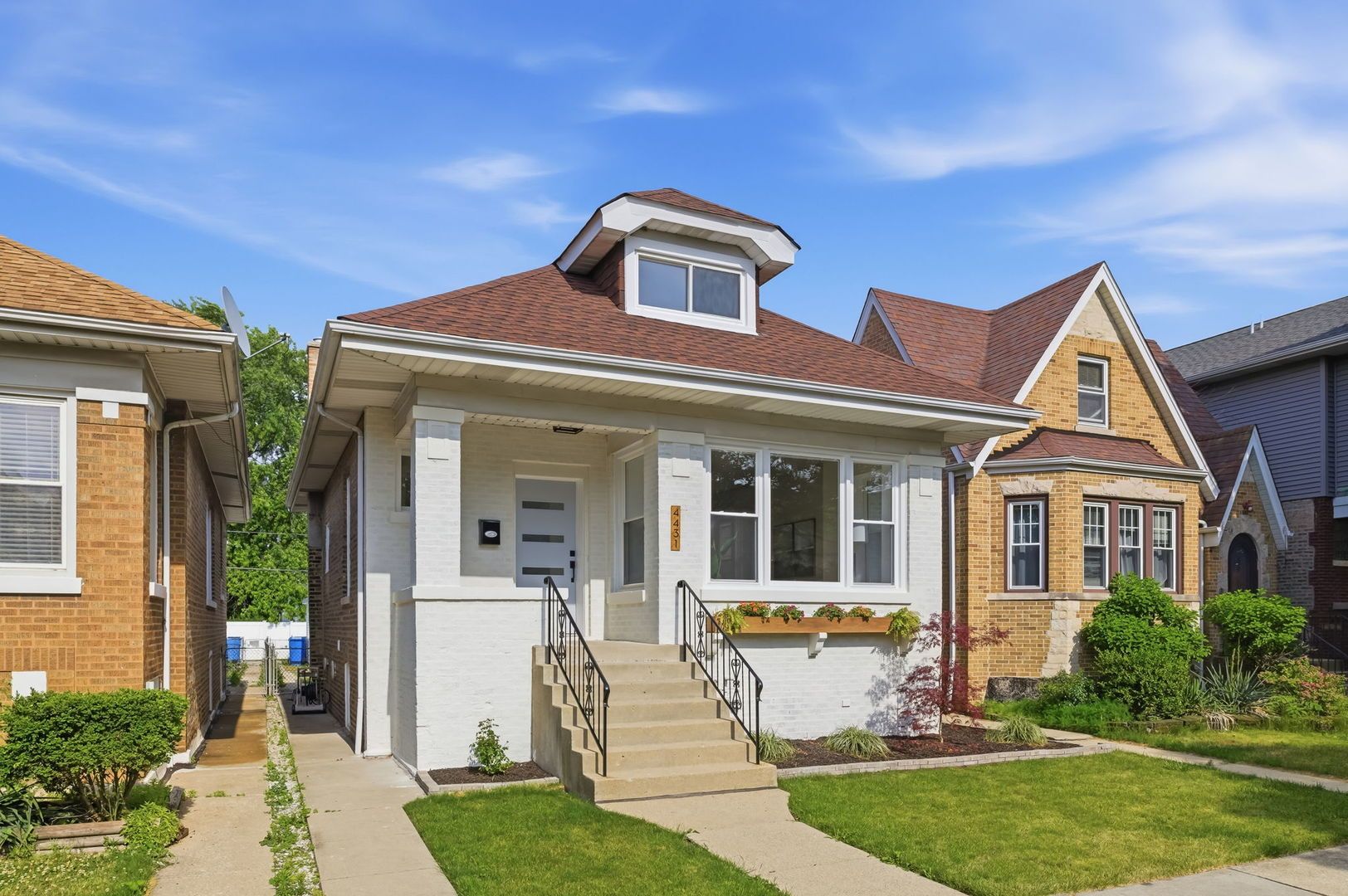 4431 N Marmora Avenue — Chicago, IL 60630
