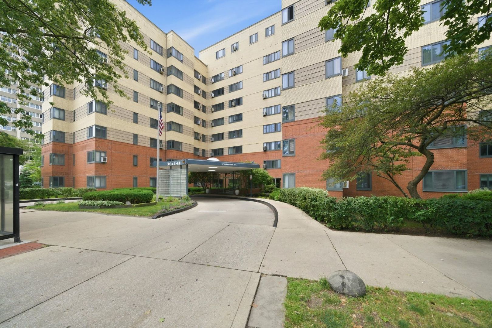 5044 N Marine Drive #A7 — Chicago, IL 60640