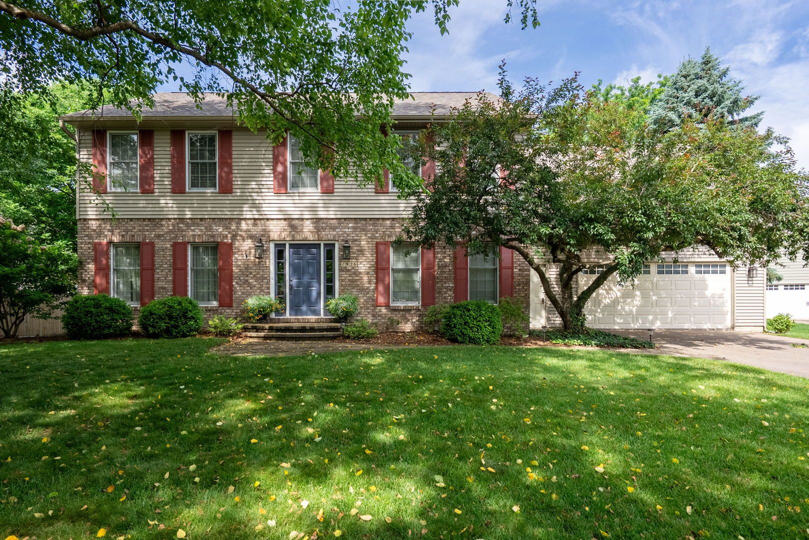 1926 Ashford Road — Bettendorf, IA 52722