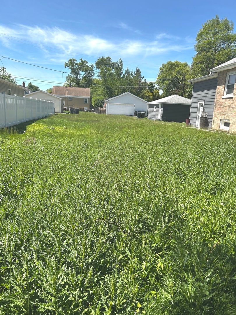 3140 Morton Avenue — Brookfield, IL 60513
