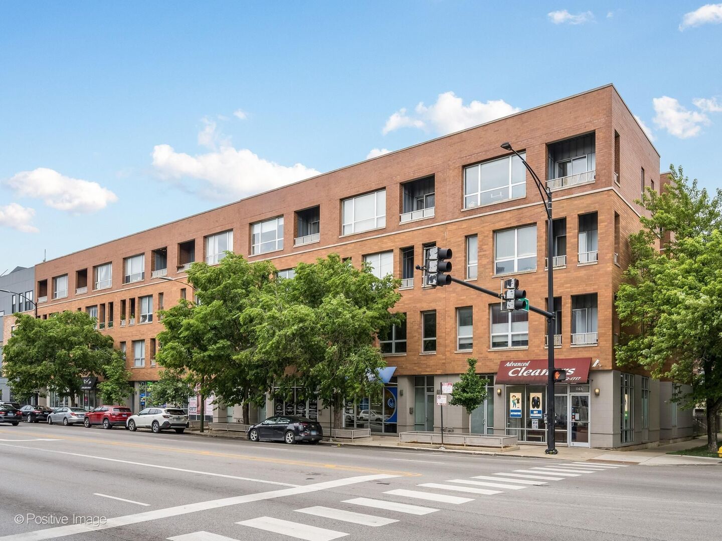 1719 N Western Avenue #2 — Chicago, IL 60647