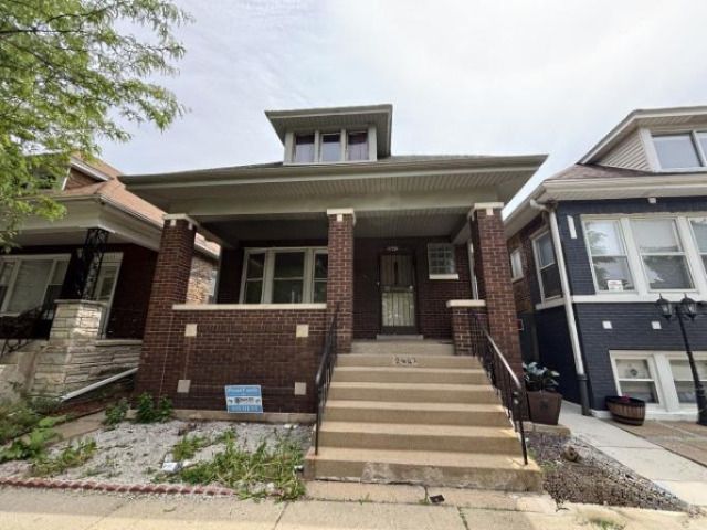 2647 W 69th Street — Chicago, IL 60629