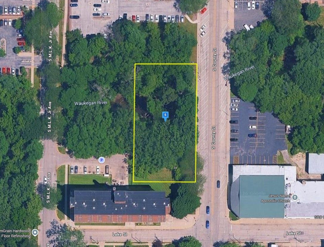 180 S County Street — Waukegan, IL 60085