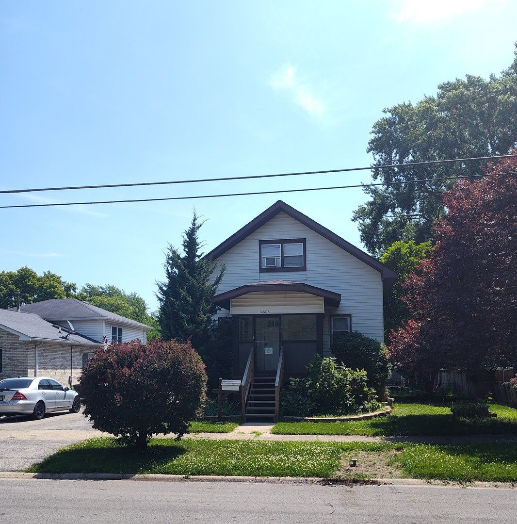 14607 Central Park Avenue — Midlothian, IL 60445