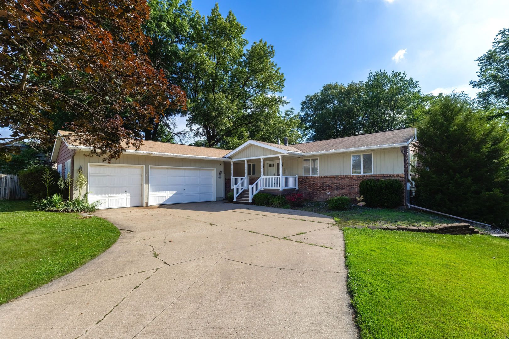 529 48th Avenue — East Moline, IL 61244
