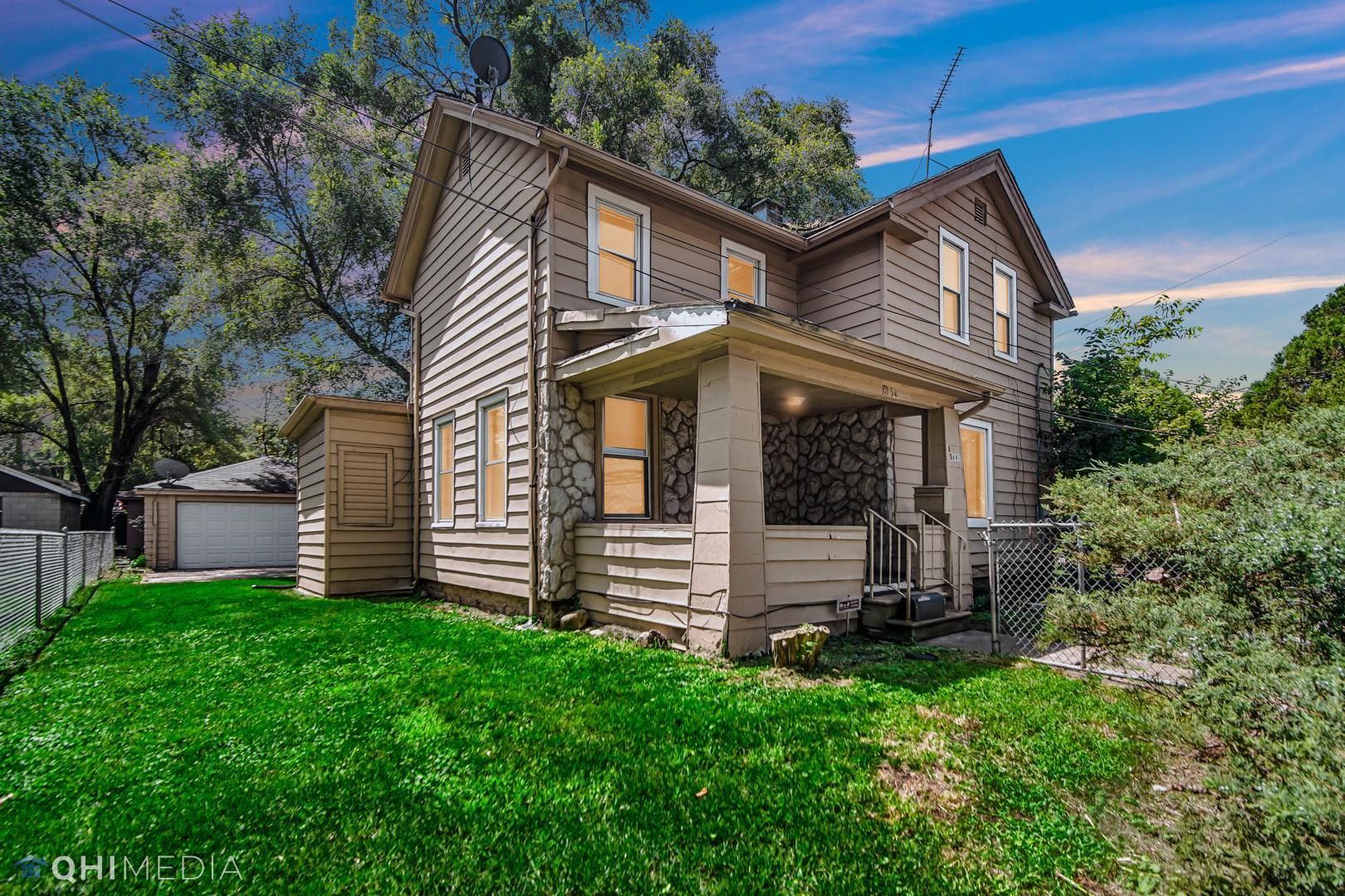 8 5th Avenue — Joliet, IL 60433