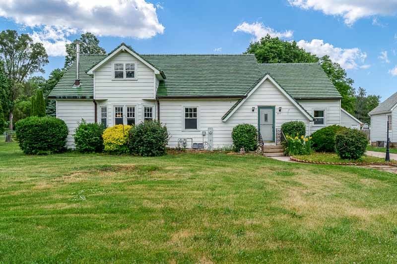 1611 Michigan Avenue — Rockford, IL 61102