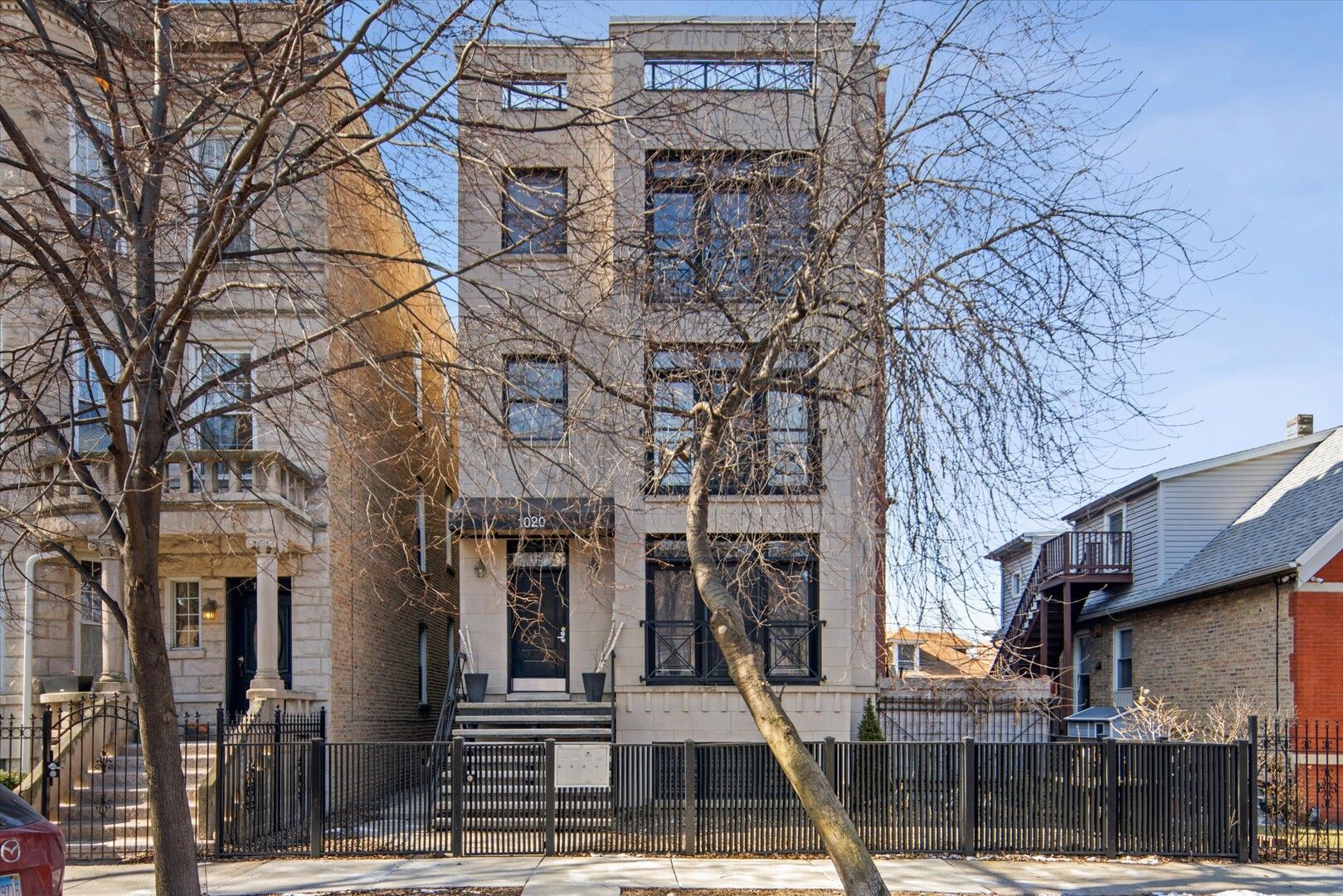 1020 N MOZART Street #2 — Chicago, IL 60622