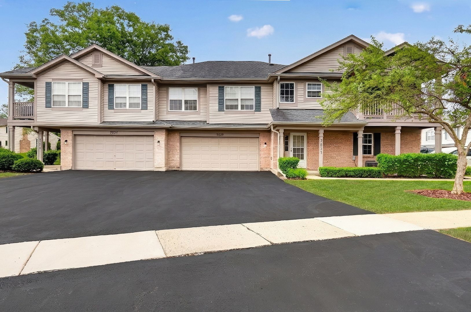 7029 S Stratton Lane #7029 — Gurnee, IL 60031