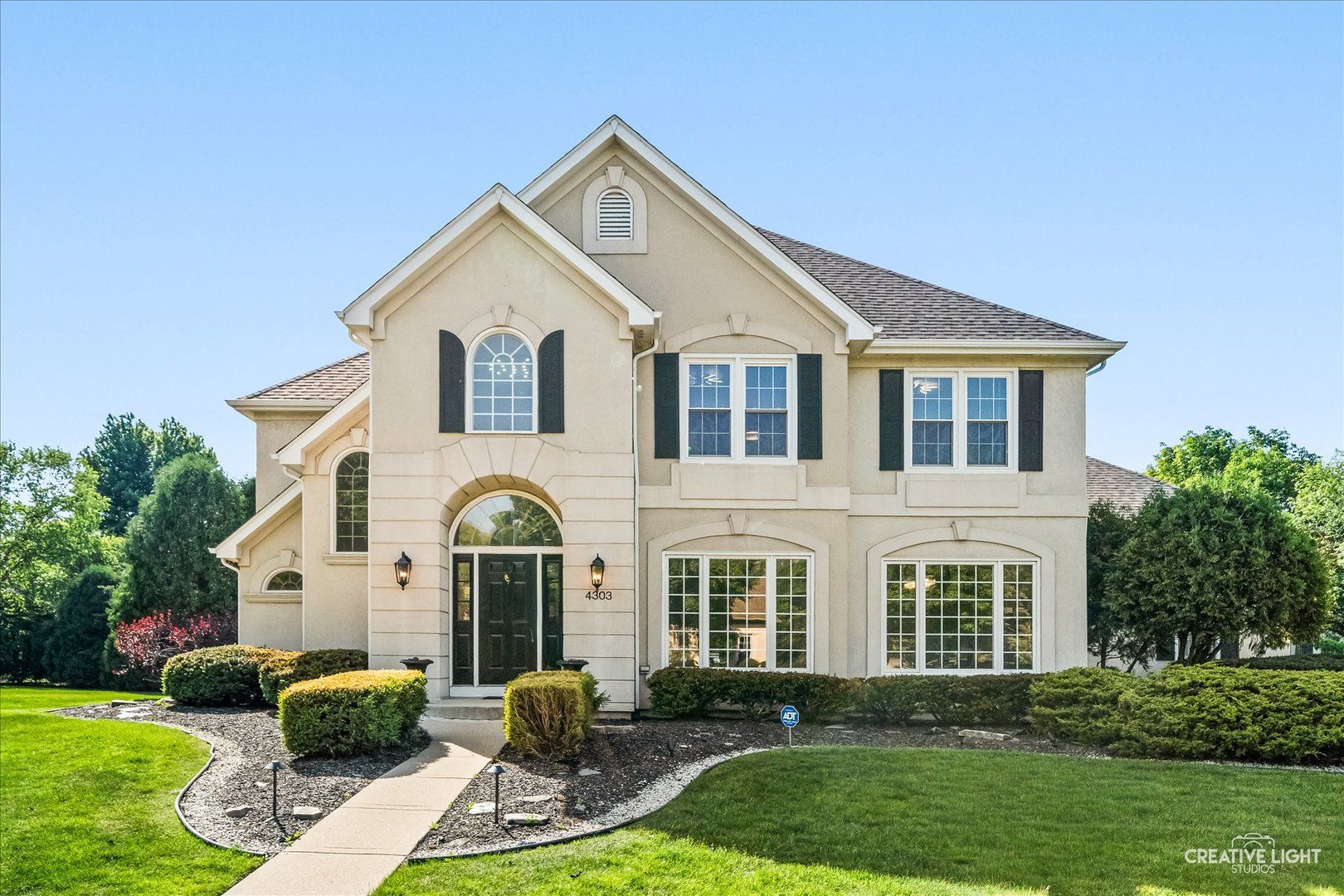 4303 Ariel Court — Naperville, IL 60564