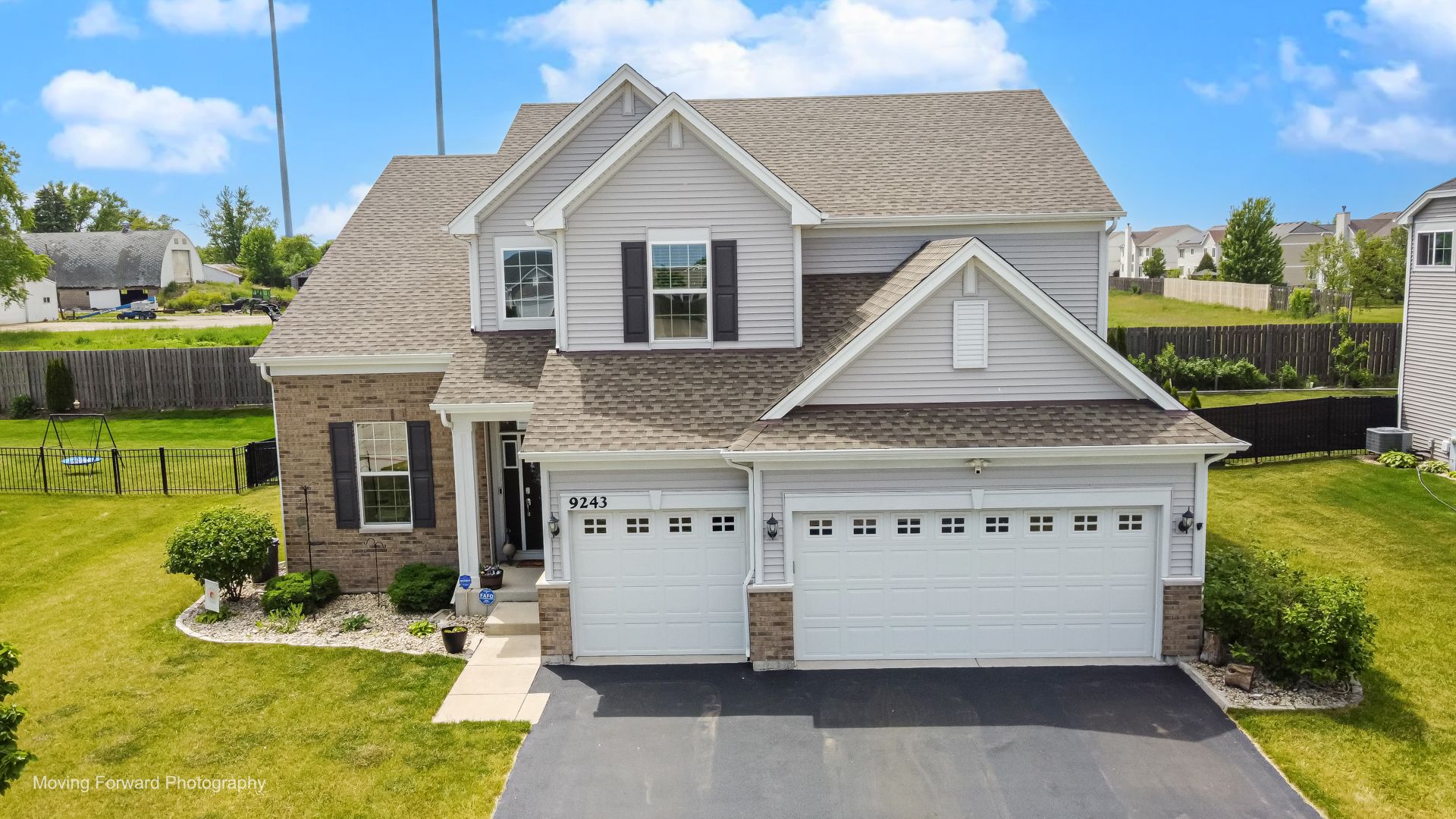 9243 Enstrom Lane — Huntley, IL 60142