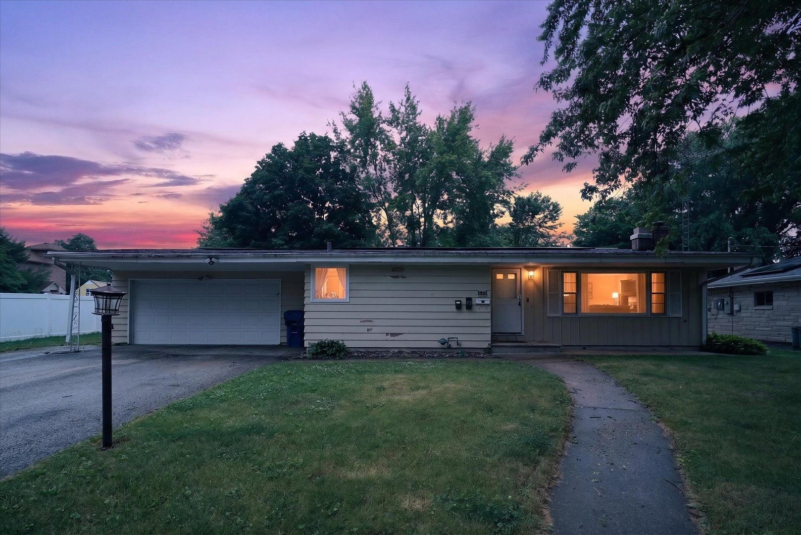 628 HIGH Terrace — DeKalb, IL 60115