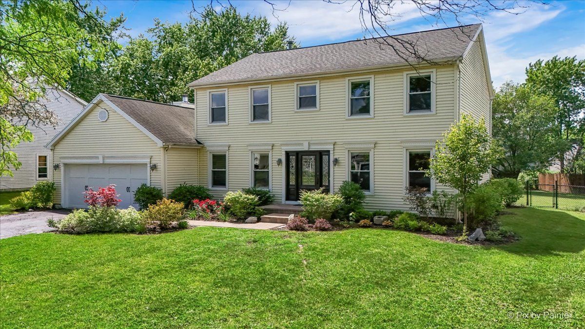 1388 Candlewood Drive — Crystal Lake, IL 60014