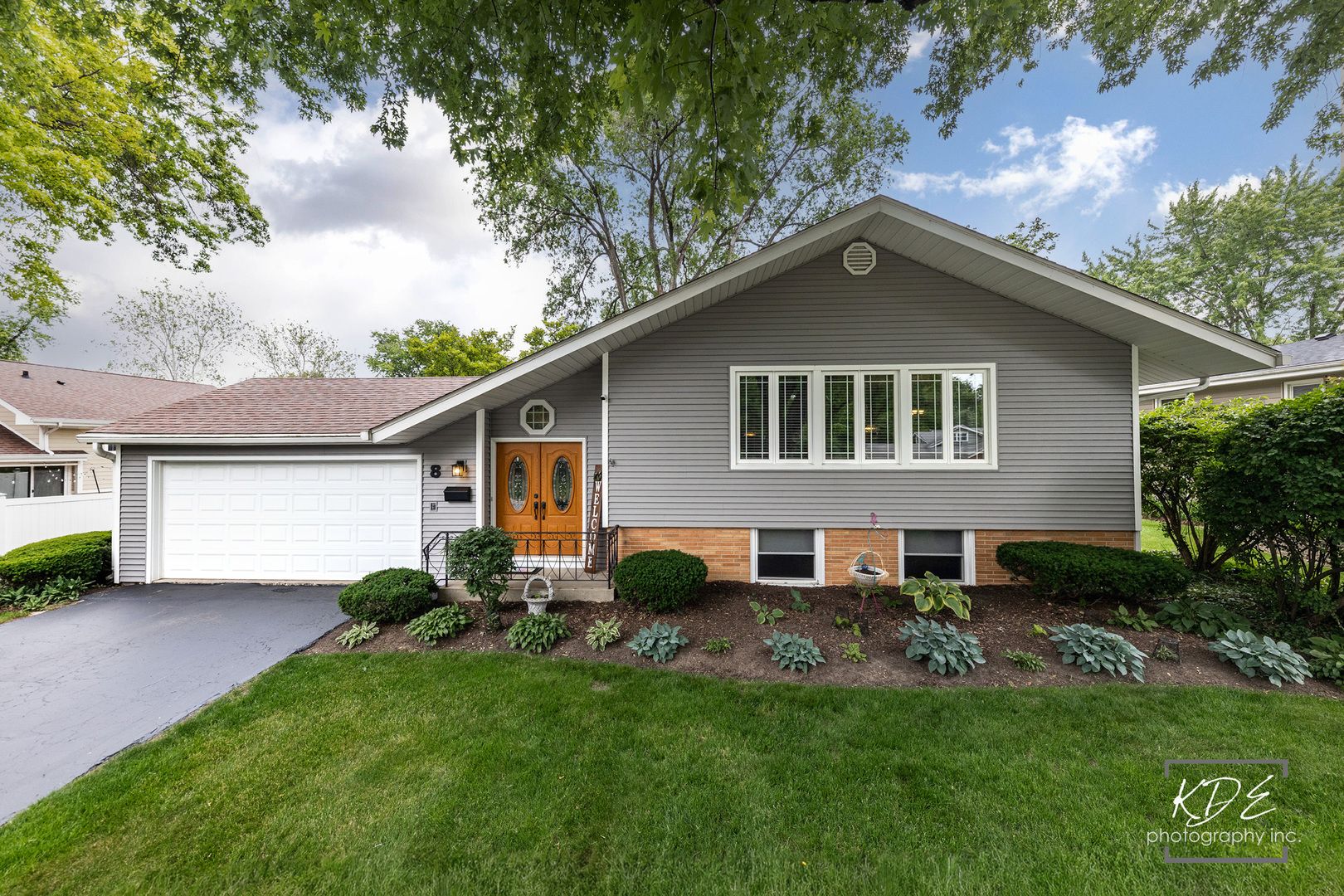 8 E Gartner Road — Naperville, IL 60540