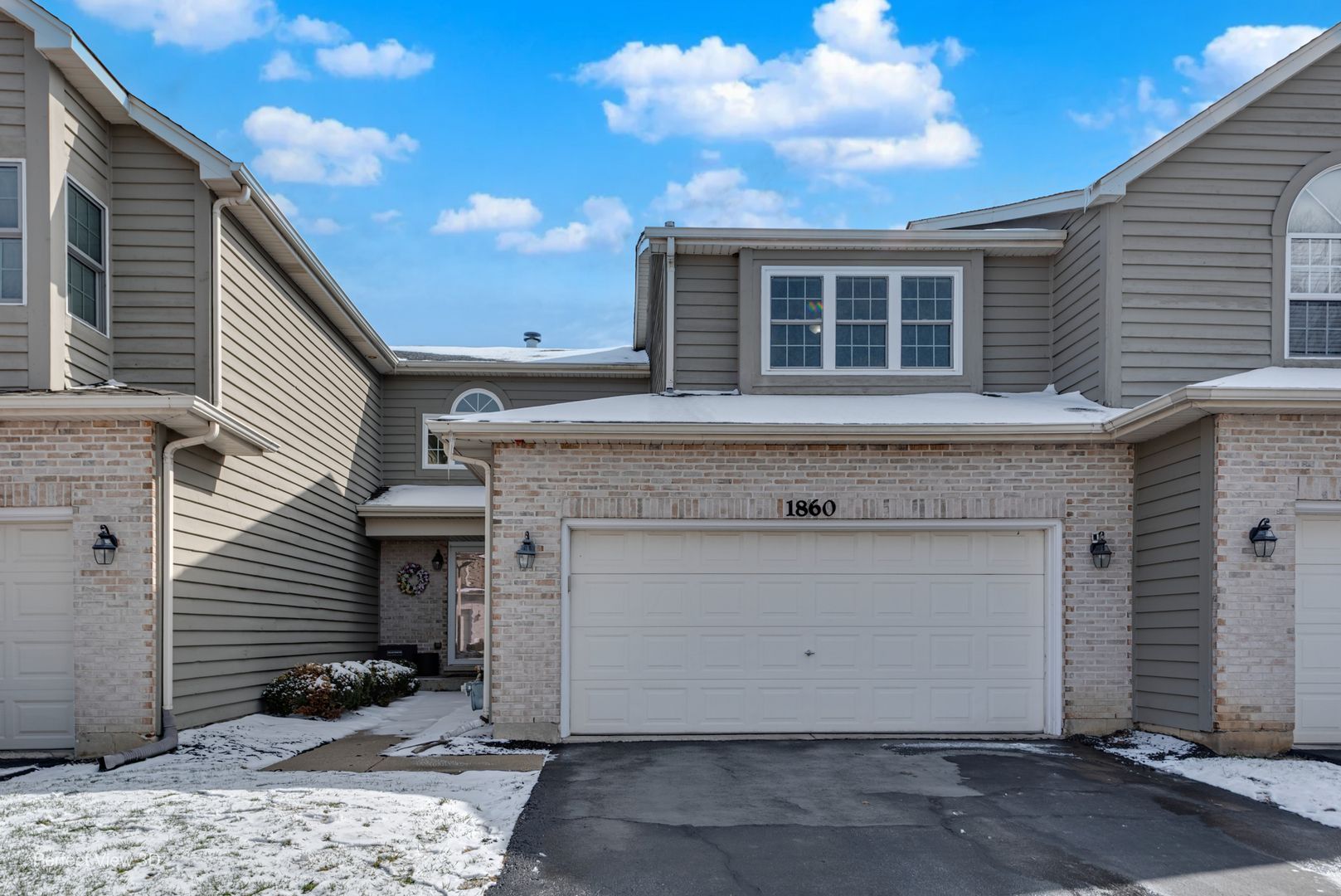 1860 Tamahawk Lane — Naperville, IL 60564