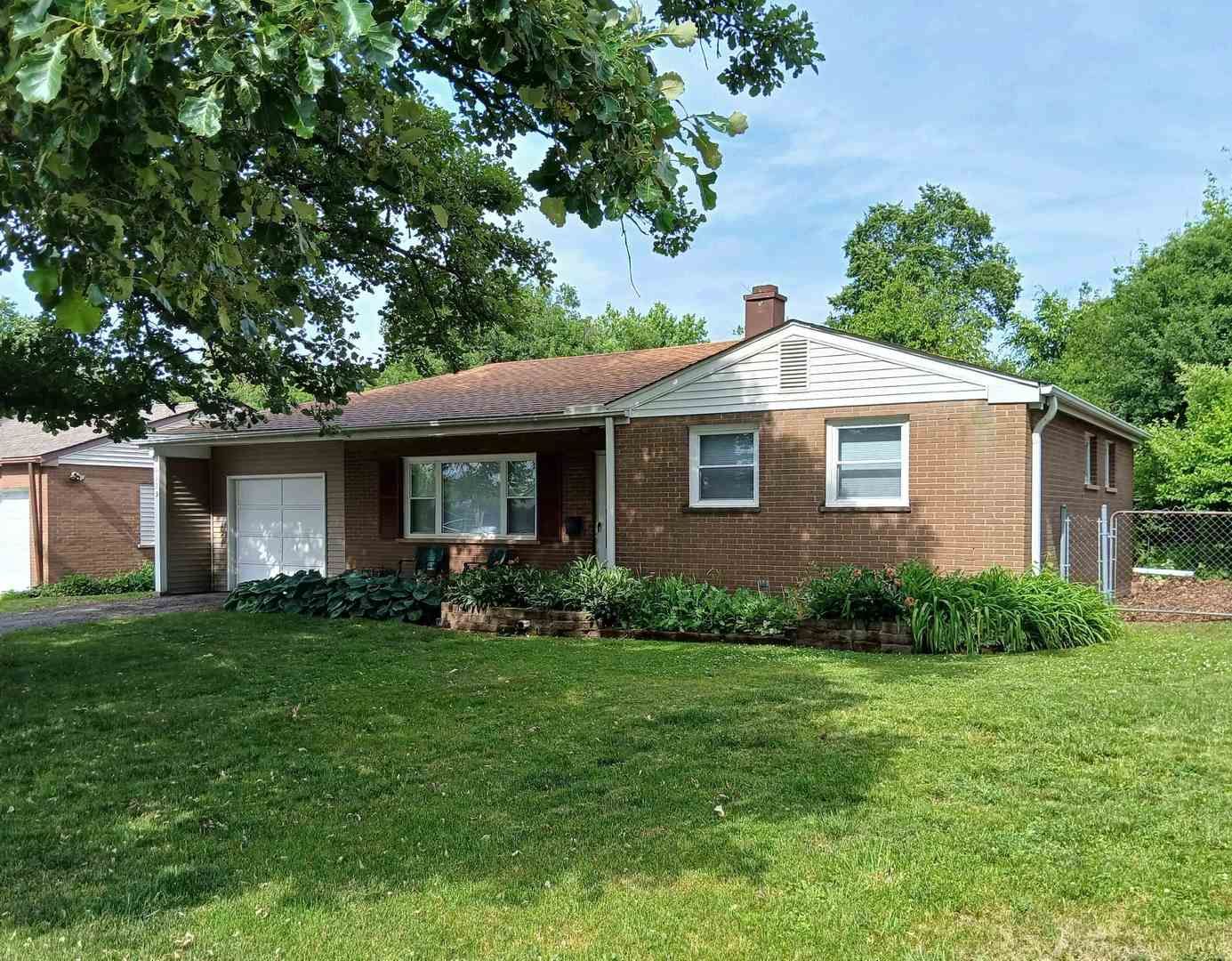 6325 Dunham Road — Downers Grove, IL 60516