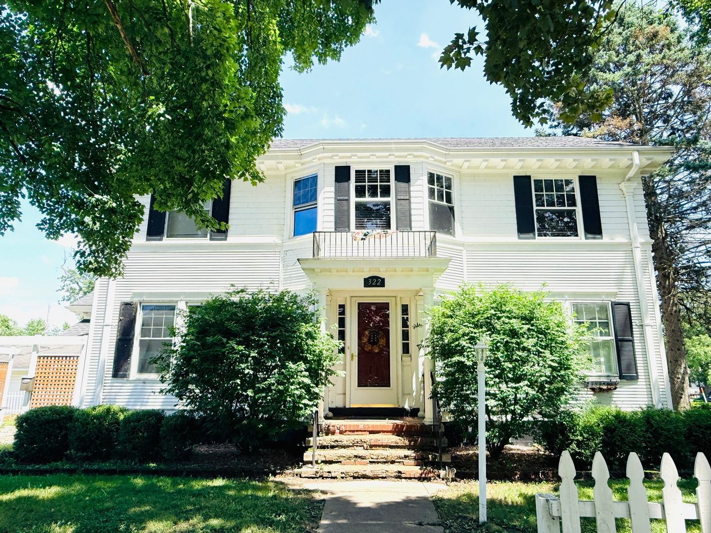 322 S 5th Street — Hoopeston, IL 60942