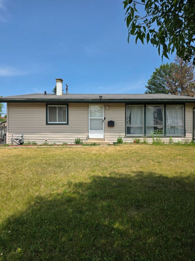 116 Cordova Road — Carpentersville, IL 60110