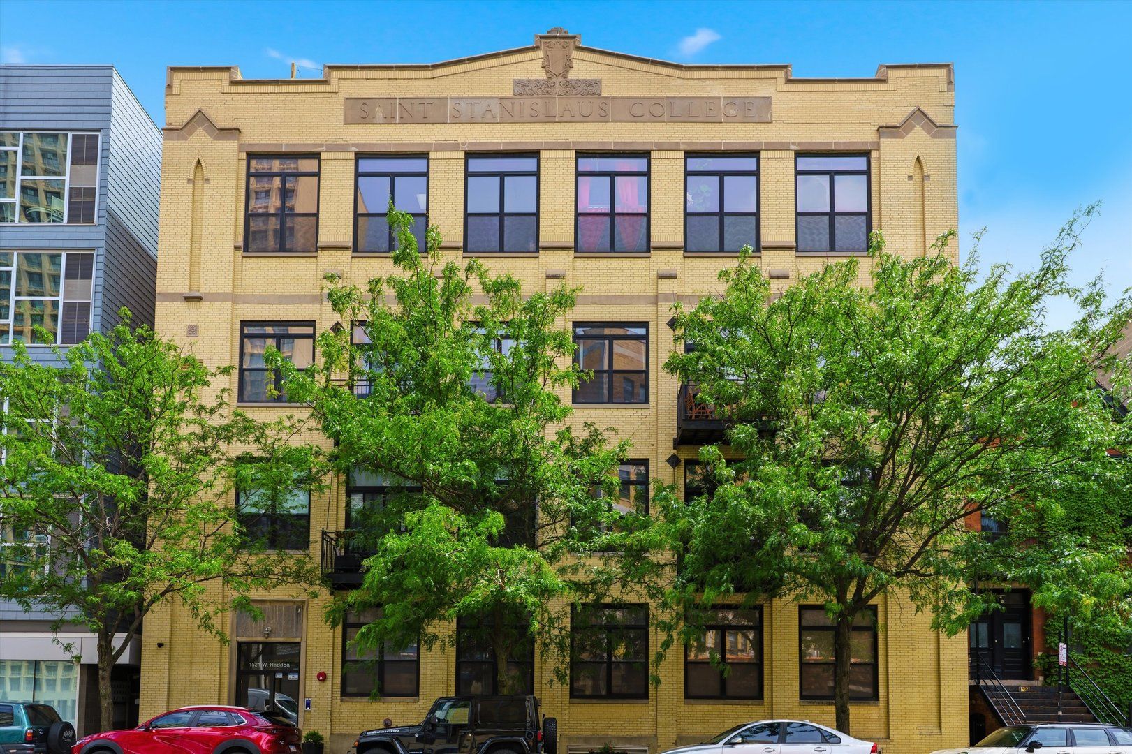 1521 W Haddon Avenue #3D — Chicago, IL 60642