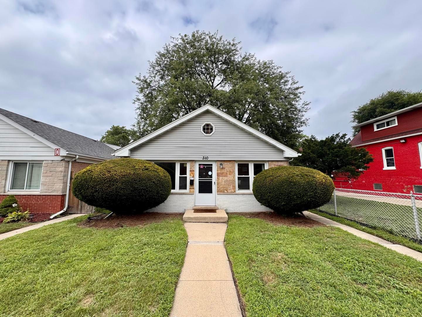 310 155th Place — Calumet City, IL 60409