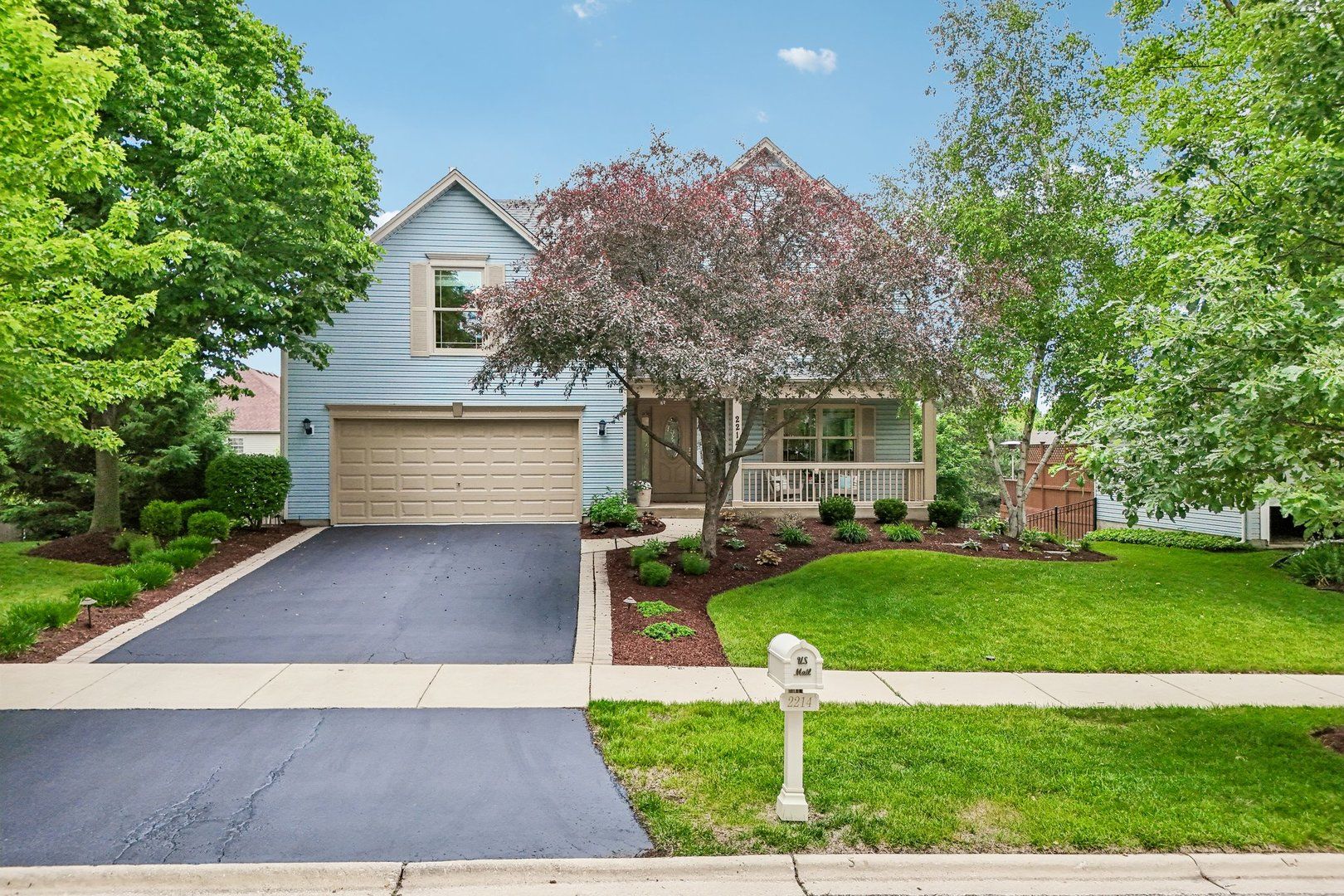 2214 Keim Drive — Aurora, IL 60503