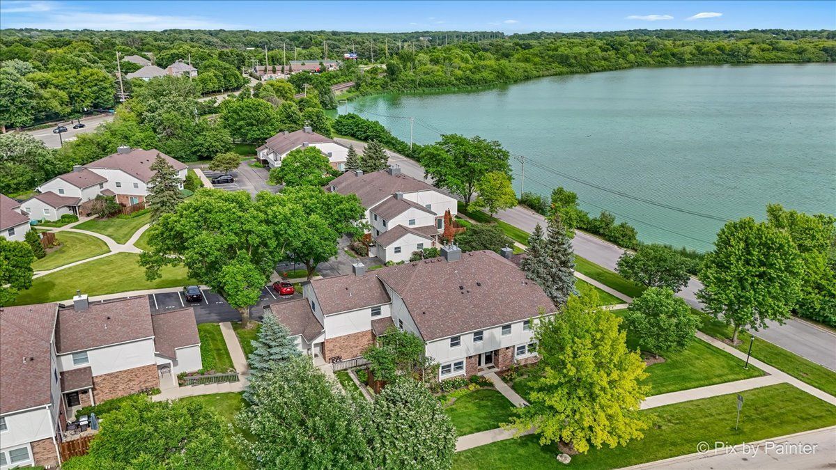 884 Bristol Drive #0 — Barrington, IL 60010